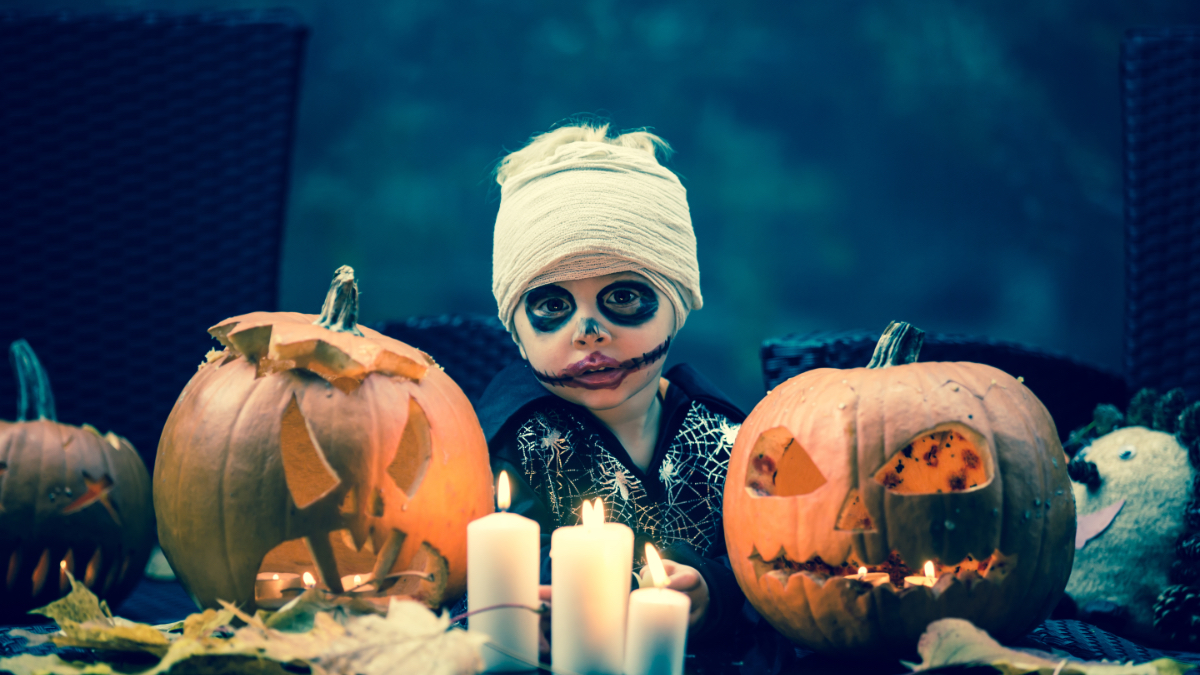 11 Kinder, die an Halloween alle in den Schatten stellen