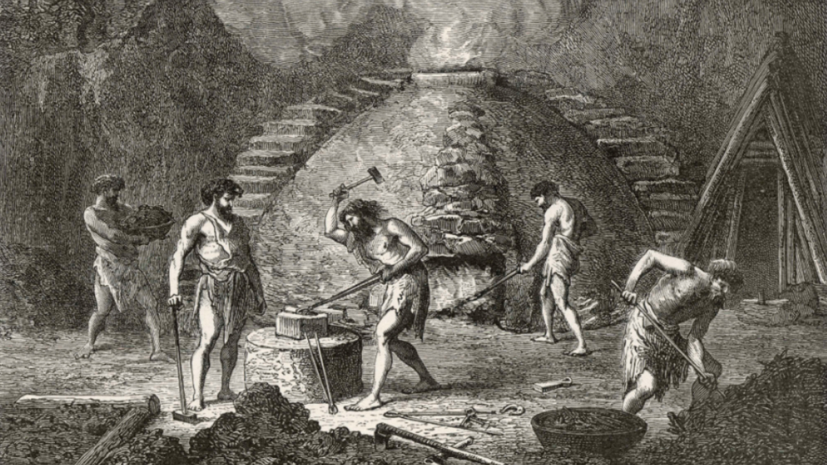 Eine Zeichnung, die Männer bei der Metallverarbeitung in der Eisenzeit zeigt.